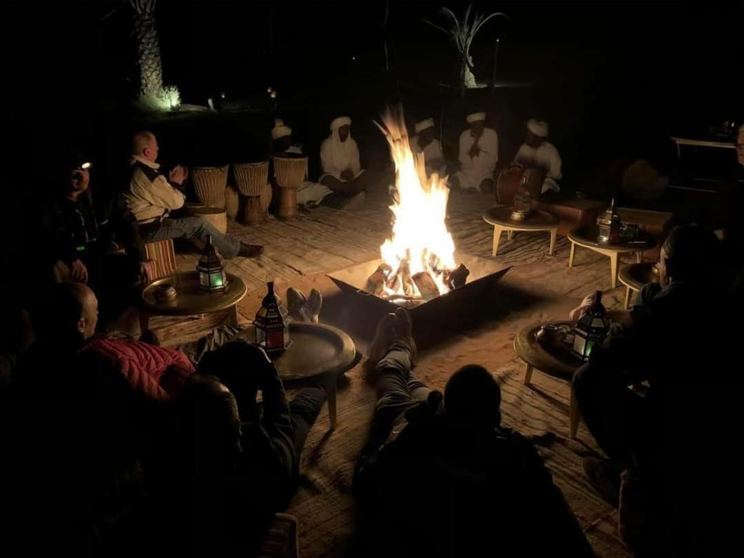 Sahara Luxury Tented Camp 梅尔祖卡 外观 照片