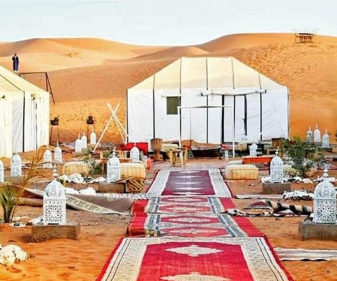 Sahara Luxury Tented Camp 梅尔祖卡 外观 照片